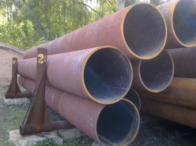 鄂州大口径厚壁无缝钢管