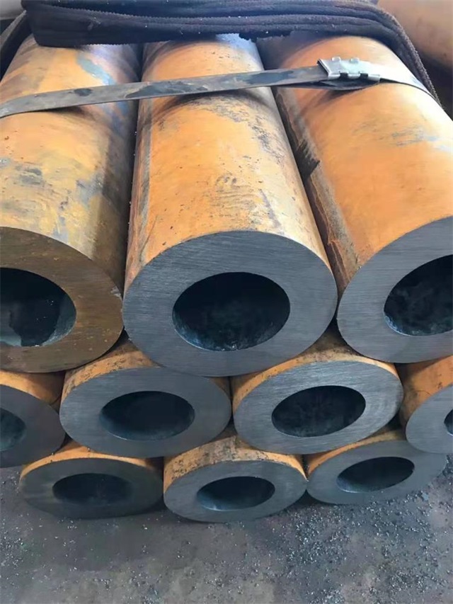 鄂州20号厚壁无缝钢管