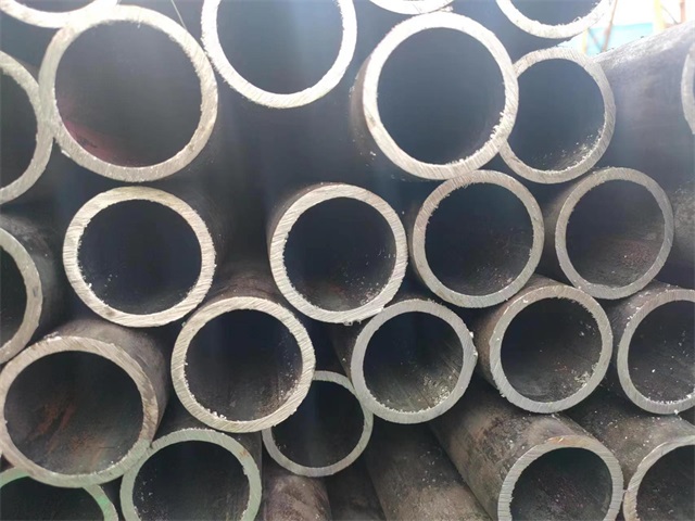 鄂州10#结构用无缝钢管